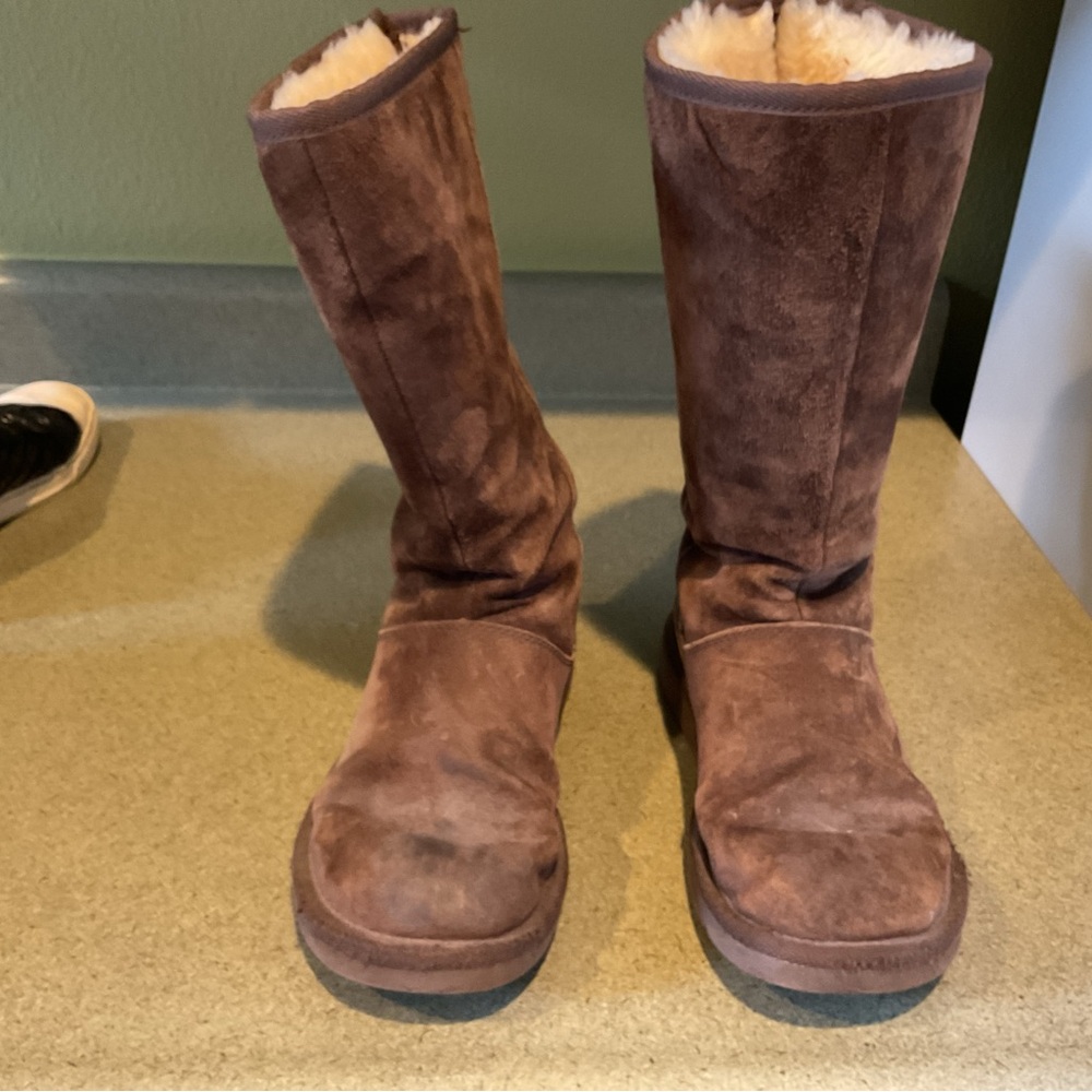 Brown Suede Shearling Boots
